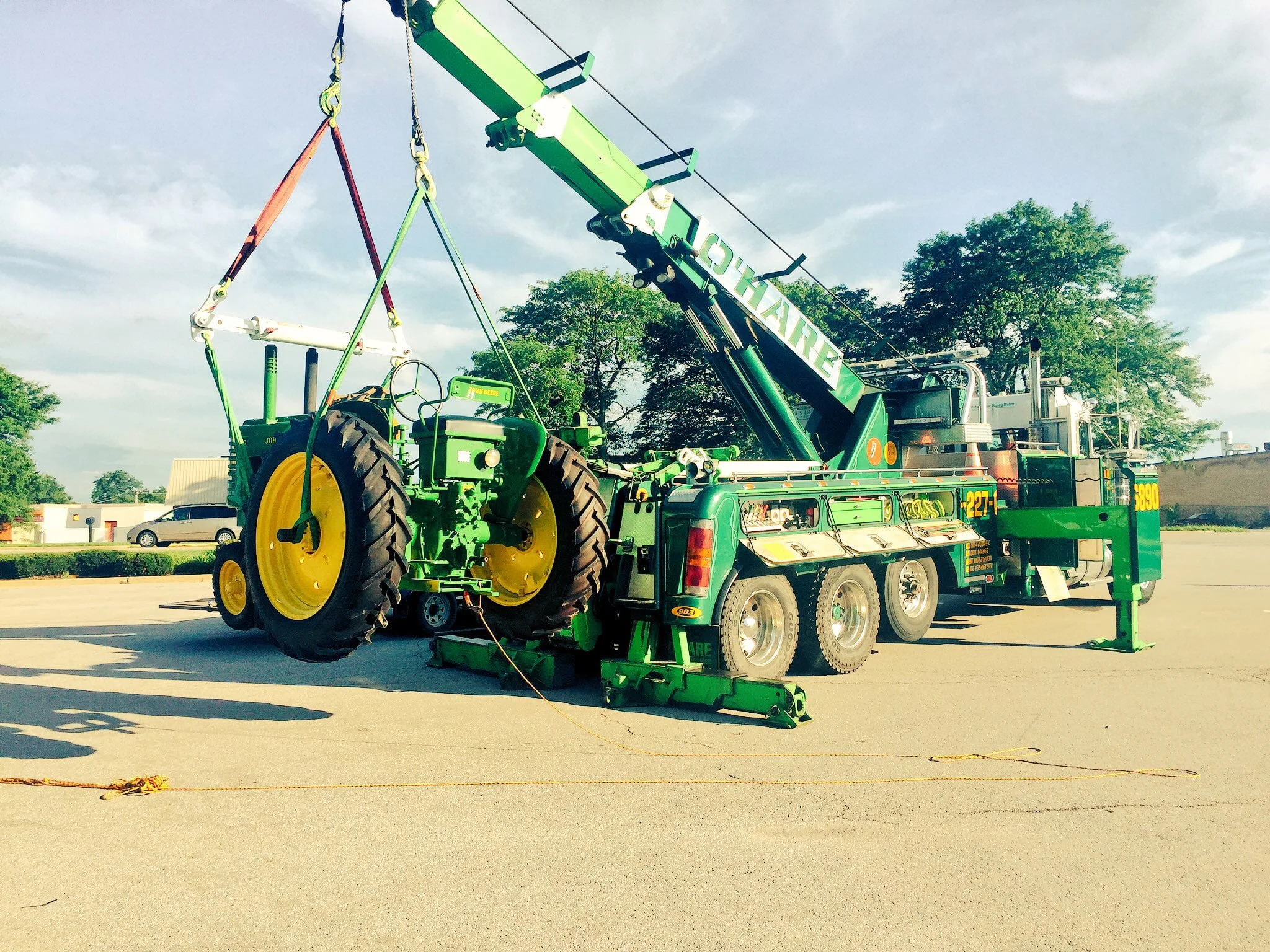 247 Heavy Equipment Towing in Algonquin, IL | OHare Towing