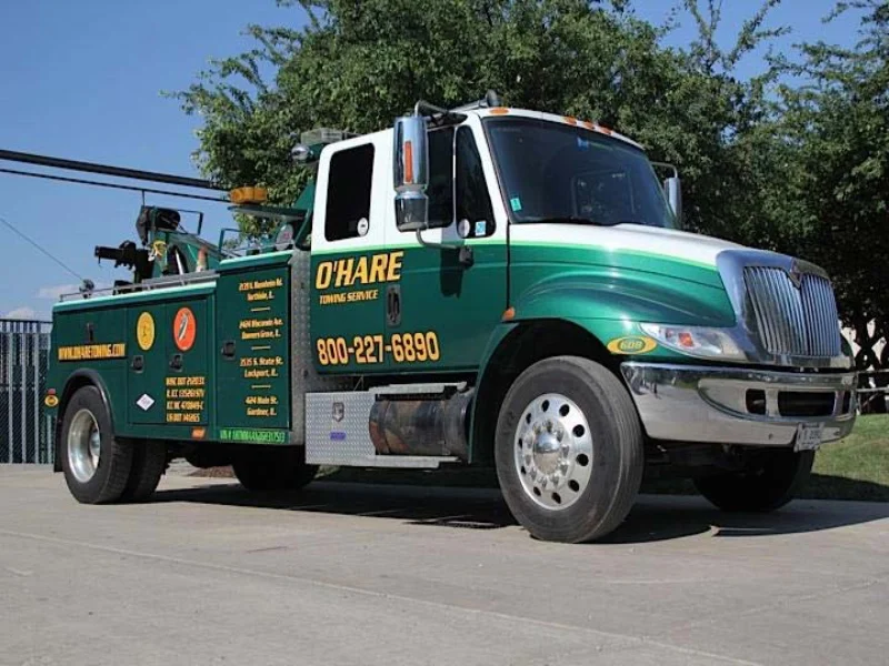 Phoenix truck decking and undecking