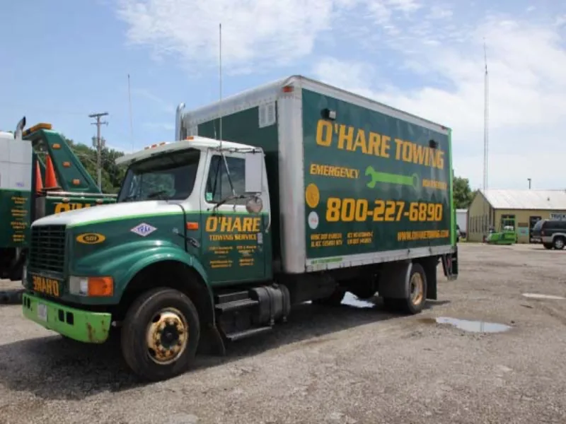 Lockport box truck Towing
