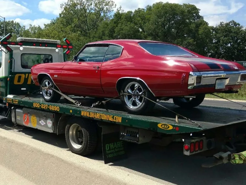 Naperville tow truck